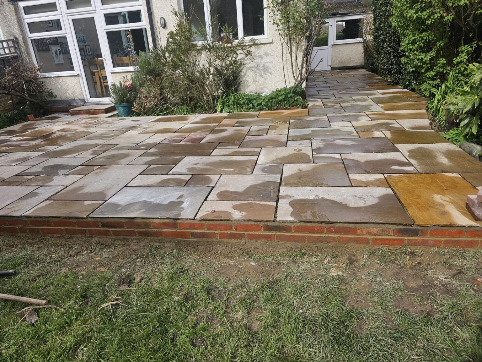 garden landscapers South Croydon